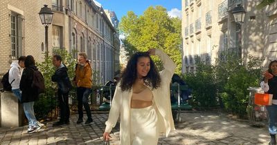 I tried the 4th and Reckless sell out Palais set and it made me feel very chic