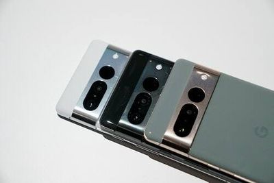 Google’s Pixel 7 camera doesn’t capture reality, it creates a whole new one