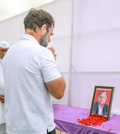 Rahul Gandhi holds prayer meet for Mulayam during Bharat Jodo Yatra