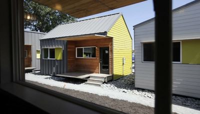 Big dreams for tiny homes, a review of Steppenwolf’s ‘1919’ and more in your Chicago news roundup