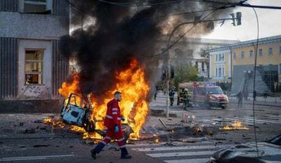 G7 to hold crisis talks on Ukraine as Putin threatens more strikes