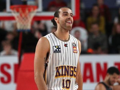 Red-hot Cooks in no rush to leave Kings