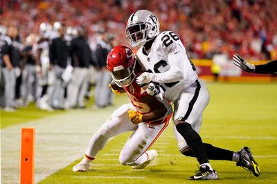 Kansas City Chiefs overturn 17-point deficit to beat the Las Vegas Raiders