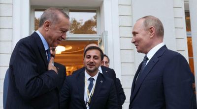 Reports: Türkiye Exerting Efforts to Hold Talks Between Russia, West