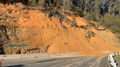 Falls Creek evacuation warning before slow-moving Bogong landslide cuts access