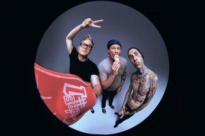 blink-182 announce return for global tour with Scottish date