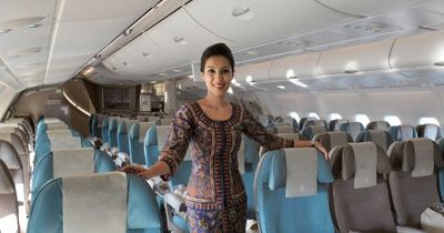 Singapore Airlines ends controversial policy of sacking pregnant flight attendants