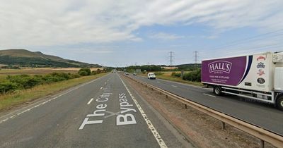 Edinburgh police go on high speed chase with motorist driving 'wrong way on bypass'