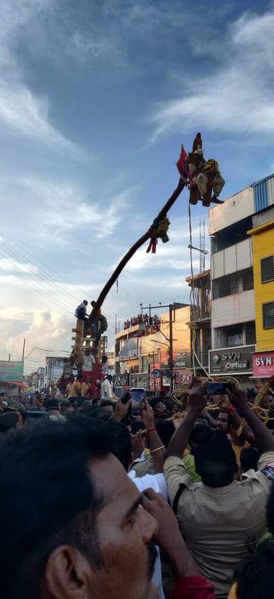 Andhra Pradesh: Over 3.5 lakh devotees witness Sirimanotsavam procession in Vizianagaram