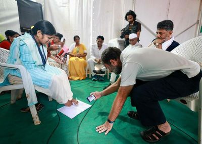 Rahul Gandhi holds interaction with women unorganised workers