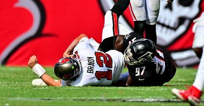 Falcons players comment on roughing the passer call