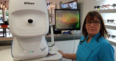 Lanarkshire opticians take delivery of 'world-leading' equipment to capture and view images from the back of the eye