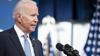 Biden urges Congress to bring help to firefighters