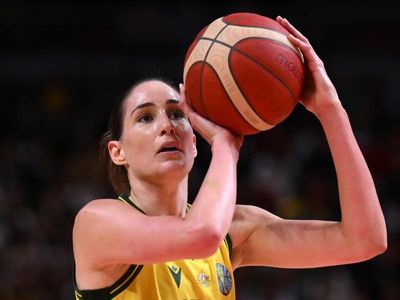 Opals' Allen diagnosed with lung collapse