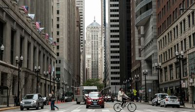 To live and buy on La Salle St: Plan for housing, other uses of financial district is worth watching