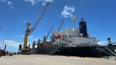 Hopes Australia's first phosphate export could ease fertiliser supply crisis