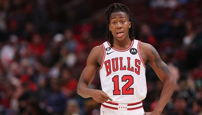 Ayo Dosunmu wins Bulls’ starting point guard spot