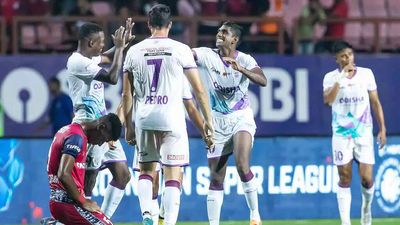 Mauricio brace steals JFC's thunder