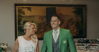 American couple have a golf themed wedding complete with 'ring caddies'