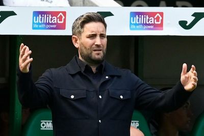 Lee Johnson angry over officials’ performance as Hibernian lose at Dundee United