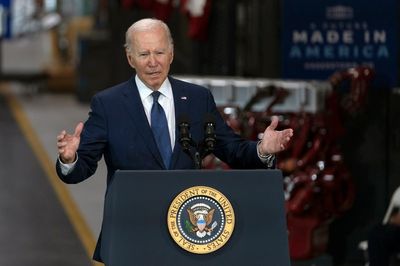 Biden goes West on 3-state tour as midterm elections near
