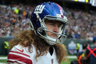 Report: Giants’ Jamie Gillan stuck in London due to passport issue