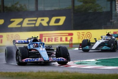 Hamilton "had a blast" in Suzuka F1 wet race, Ocon battle "the most fun"