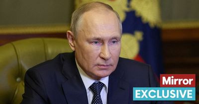 Vladimir Putin becoming desperate with Ukraine 'absolutely annihilating' Russia