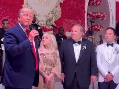 Trump mocked for giving wedding speech that is all about himself: ‘How pathetic’