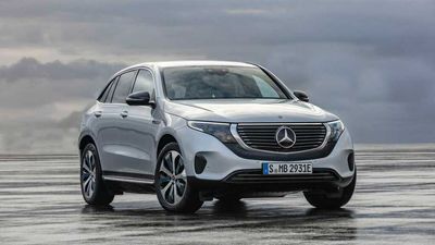 Mercedes-Benz CEO Believes Luxury Car Buyers Will Help EV Adoption