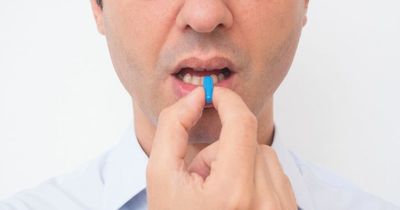 Ibuprofen toxicity symptoms - how taking too much risks IBS, liver and kidney issues