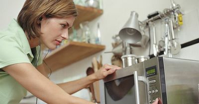 Costs of running air fryers and slow cookers compared to ovens and microwaves