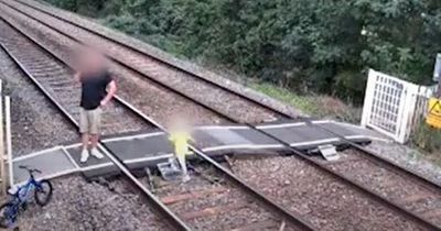 Toddler left standing on train track as dad stands by watching in 'frightening' incident