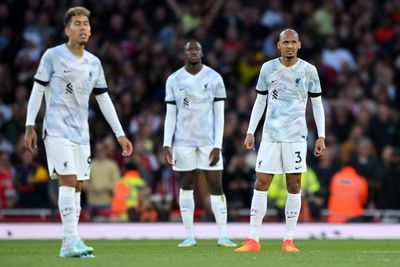 Gary Neville ‘alarmed’ by Liverpool’s ‘physical depression’ after Arsenal loss