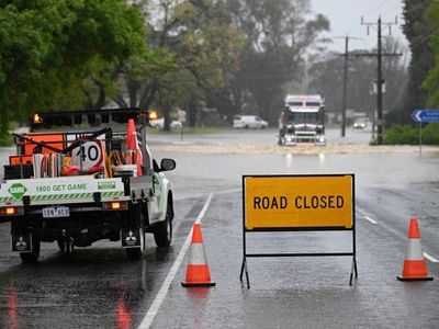 Vic downpour prompts evacuation warning