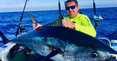 Anglers reel in 9ft-long 900lb tuna making it UK’s ‘biggest fish ever’ caught on a rod
