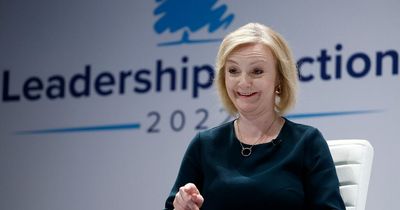 'Blundering Liz Truss must U-turn on tax or risk turning Britain into basket case'