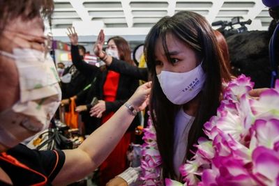 Taiwan welcomes foreign tour groups as border fully reopens