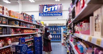 B&M shoppers flock to stores for 'stunning' Christmas items from just £2.50