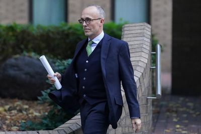 Theatre agent cleared of dangerous driving after incident with cycling activist