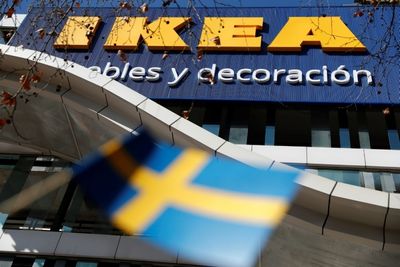 'Challenging' year for Ikea, 10,000 layoffs in Russia