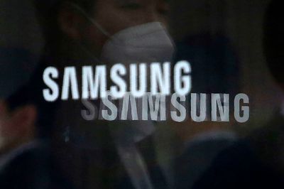 Samsung gets temporary OK on China chip facilities
