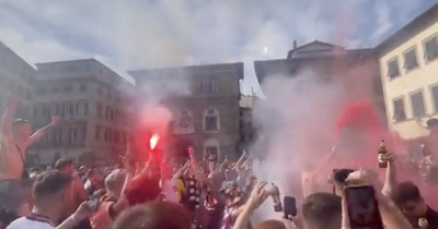 Edinburgh Hearts fans party in historic Florence square with chants and flares