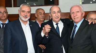 Palestinian Factions Discuss Reconciliation Deal in Algiers