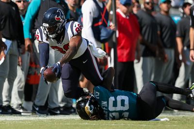 Texans TE Jordan Akins’ ‘good attitude’ led to being signed to active roster