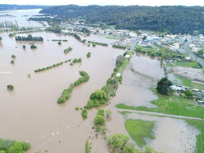 Record rains amid Tasmania floods