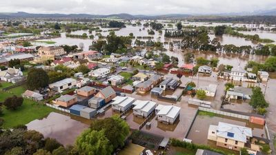 Evacuation order in place for parts of northern Tasmania as floodwaters pose threat to lives