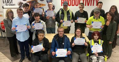 Twelve Lanarkshire youngsters complete council's first ever 'No Limits' training programme