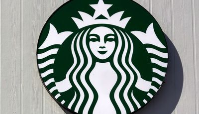 Unionized Starbucks in Edgewater closing, labor organizers say