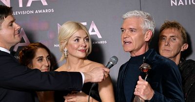 Sound cut as Holly Willoughby and Phillip Schofield booed after This Morning wins at NTAs